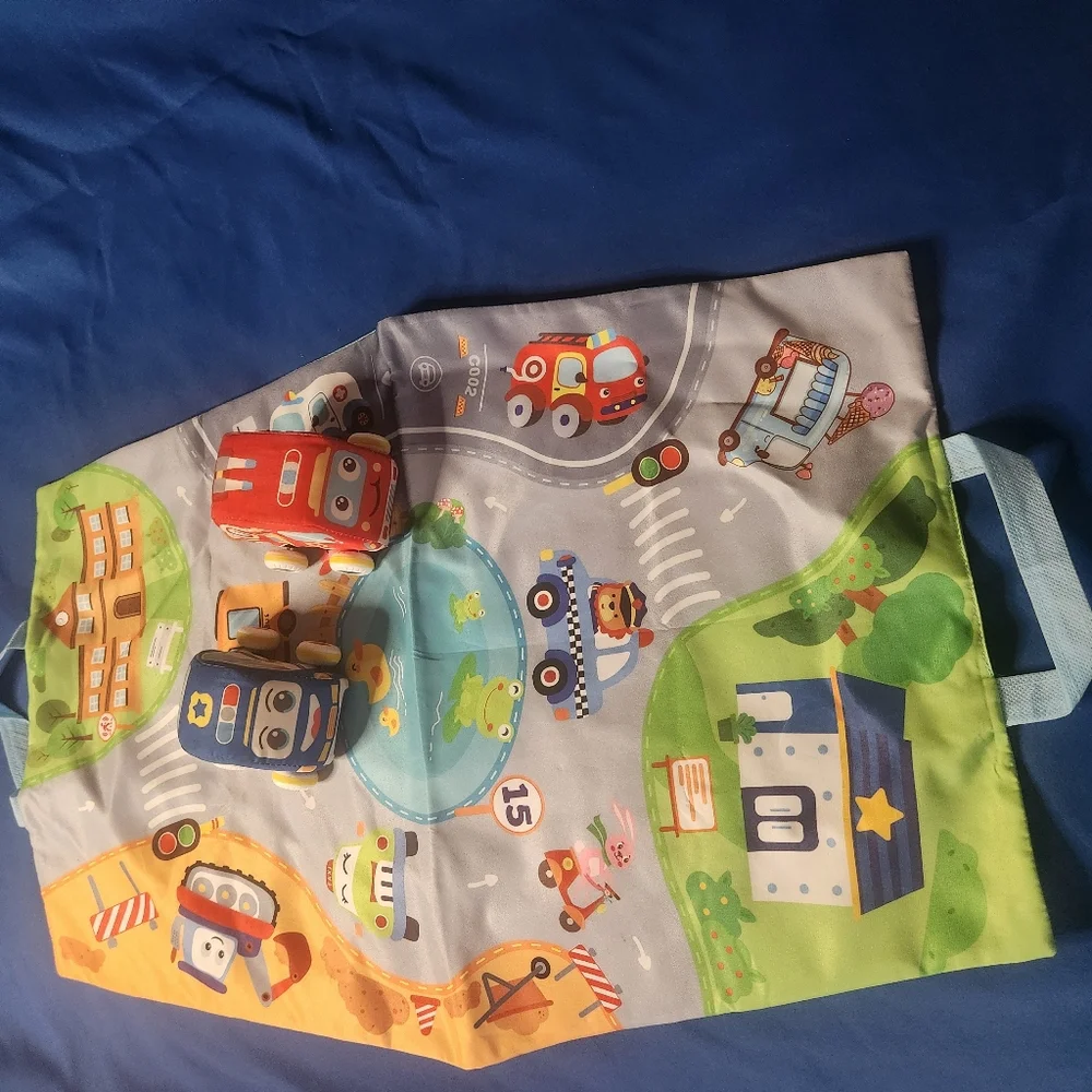 Gisorisn Baby Toy Play Mat With Soft Cars